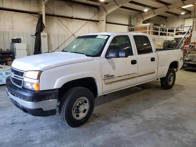 CHEVROLET SILVERADO 2006 with VIN 1GCHK23D86F255461 - Photo from auction