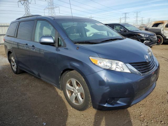 Photo 4 from auction – 2013 TOYOTA SIENNA LE with VIN 5TDKK3DC4DS355295