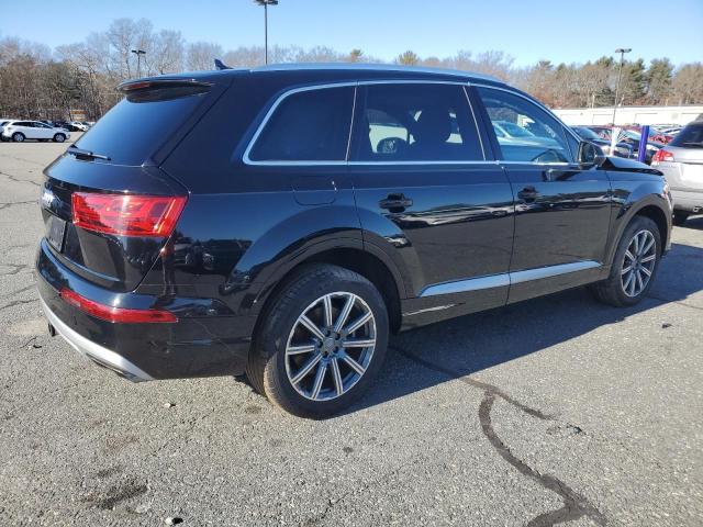 Photo 3 from auction – 2019 AUDI Q7 PREMIUM with VIN WA1LAAF7XKD000968
