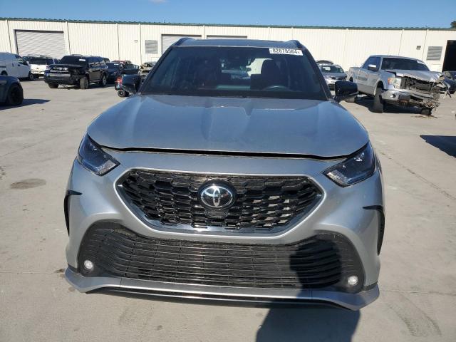 Photo 5 from auction – 2022 TOYOTA HIGHLANDER with VIN 5TDLZRAH7NS143334