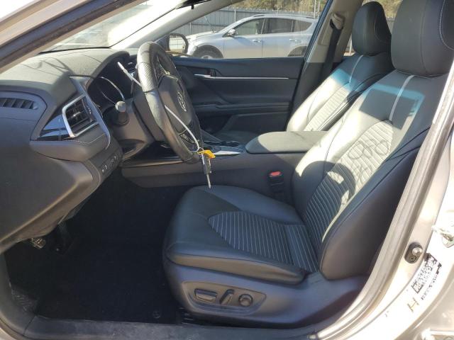 Photo 7 from auction – 2018 TOYOTA CAMRY L with VIN 4T1B11HK2JU080490