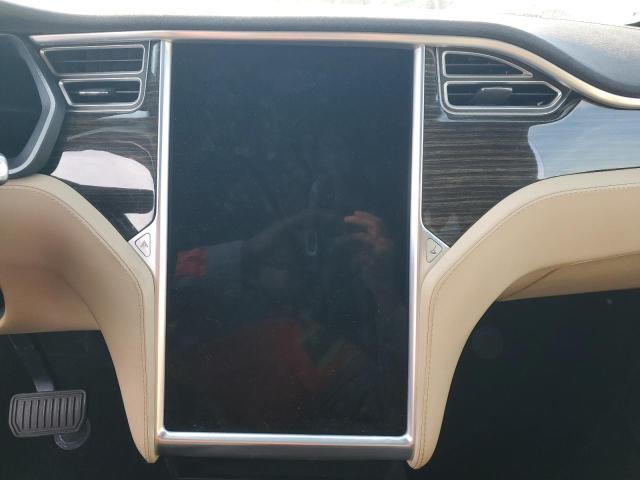 Photo 9 from auction – 2016 TESLA MODEL X with VIN 5YJXCBE26GF017683