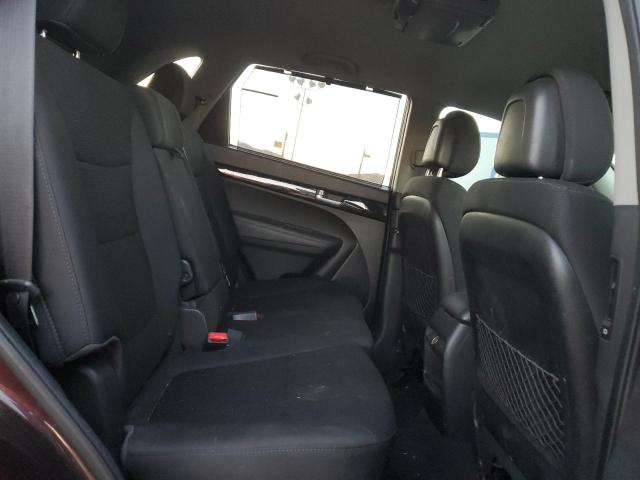 Photo 11 from auction – 2015 KIA SORENTO LX with VIN 5XYKTDA66FG550736