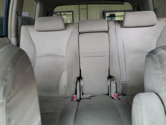 Photo 10 from auction – 2004 TOYOTA HIGHLANDER with VIN JTEEP21A340025108