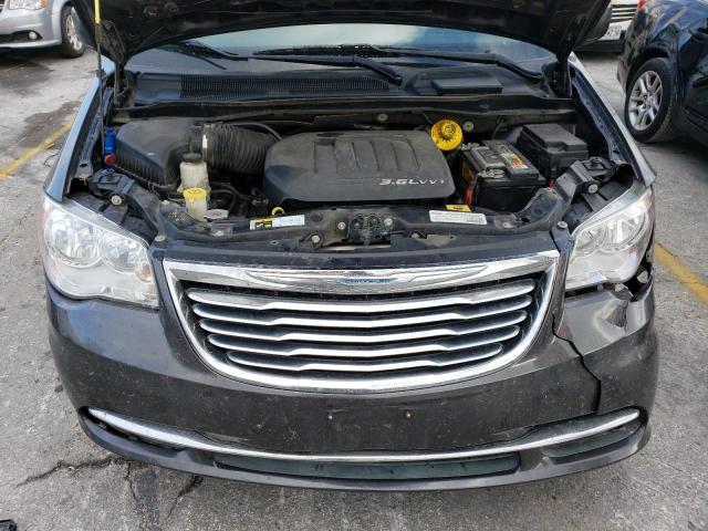 Photo 12 from auction – 2015 CHRYSLER TOWN & COU with VIN 2C4RC1AG6FR675771