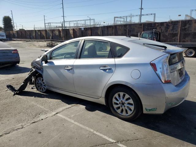 Снимка 2 от търг – 2014 TOYOTA PRIUS PLUG с VIN JTDKN3DP2E3053372