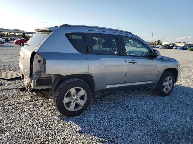 Photo 3 from auction – 2017 JEEP COMPASS LA with VIN 1C4NJCEA2HD151478