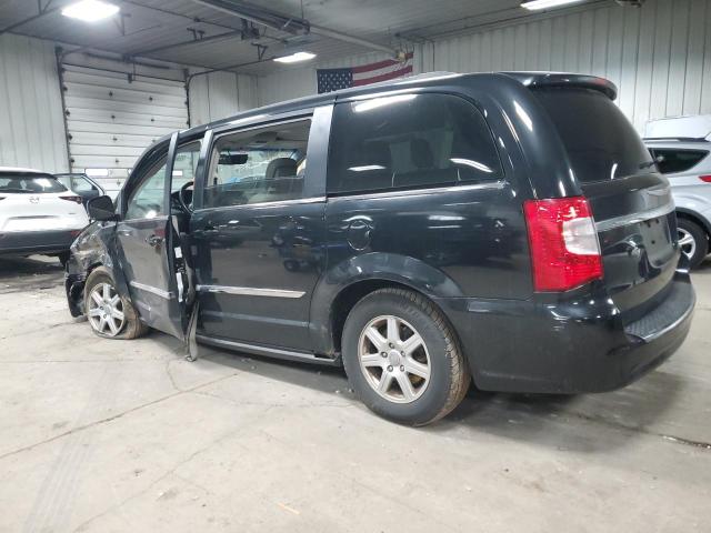 Photo 2 from auction – 2013 CHRYSLER TOWN & COU with VIN 2C4RC1BG1DR529077