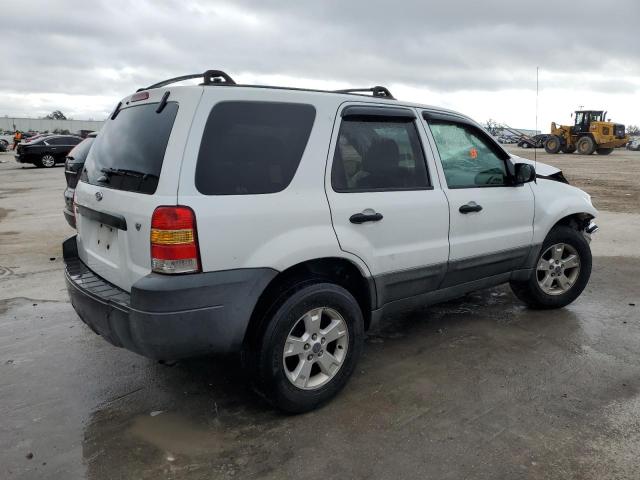 Photo 3 from auction – 2005 FORD ESCAPE XLT with VIN 1FMCU93165KB31399