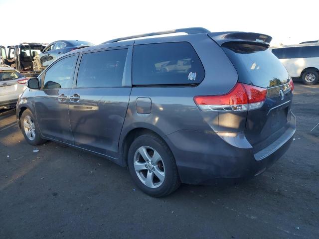 Photo 2 from auction – 2011 TOYOTA SIENNA LE with VIN 5TDKK3DC4BS134325