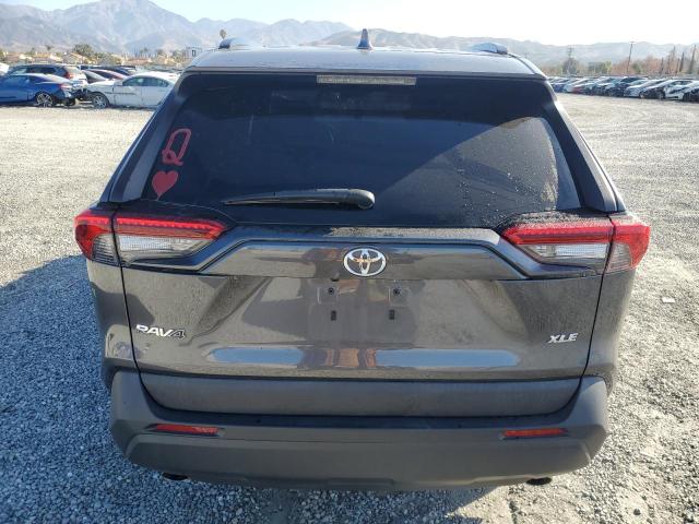 Photo 6 from auction – 2022 TOYOTA RAV4 XLE with VIN 2T3W1RFV4NC179629