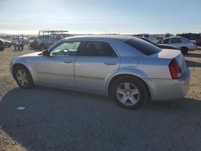 Photo 2 from auction – 2005 CHRYSLER 300 with VIN 2C3JA43R35H627608