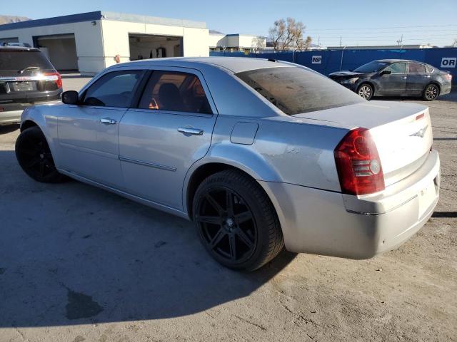 Photo 2 from auction – 2010 CHRYSLER 300 TOURIN with VIN 2C3CA5CV3AH319831