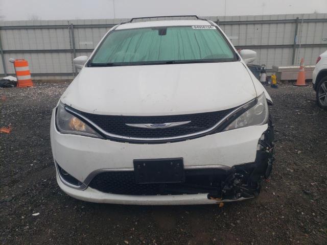 Photo 5 from auction – 2017 CHRYSLER PACIFICA T with VIN 2C4RC1BG9HR784890