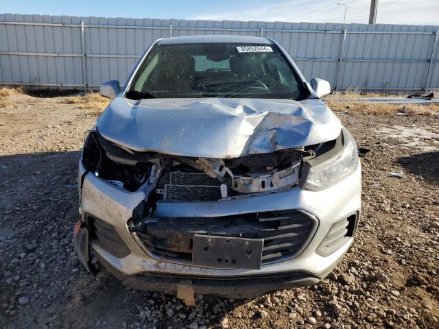 Photo 5 from auction – 2017 CHEVROLET TRAX LS with VIN 3GNCJKSB8HL259183