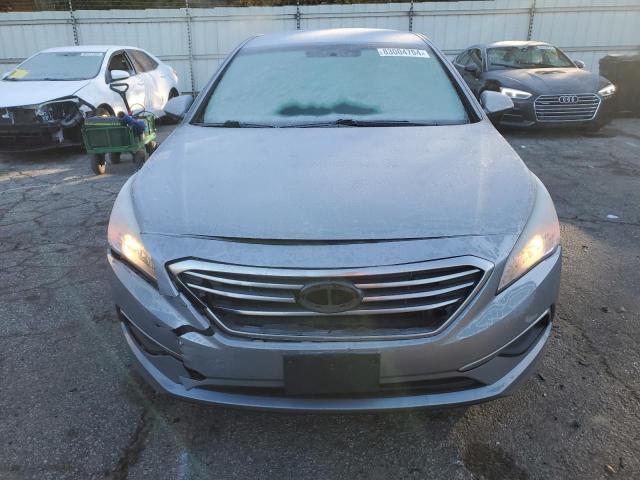 Photo 5 from auction – 2017 HYUNDAI SONATA SE with VIN 5NPE24AF6HH475726