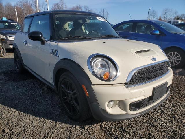 Photo 4 from auction – 2012 MINI COOPER S with VIN WMWSV3C59CT386954