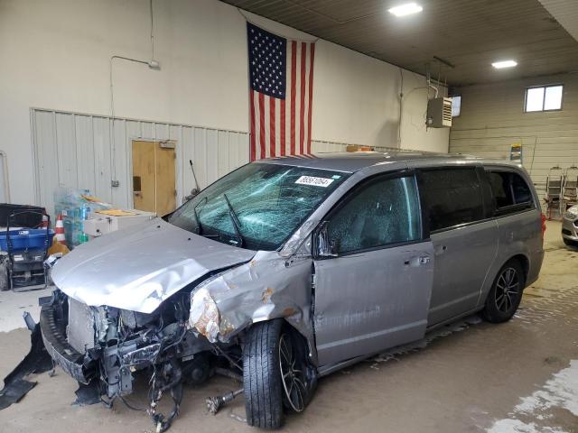 DODGE GRAND CARA 2018 with VIN 2C4RDGCG8JR262725 - Photo from auction