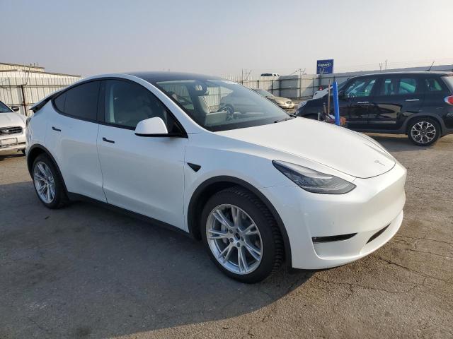 Photo 4 from auction – 2020 TESLA MODEL Y with VIN 5YJYGDEE2LF054450