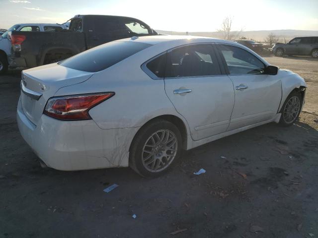 Photo 3 from auction – 2015 NISSAN ALTIMA 2.5 with VIN 1N4AL3AP4FC254736