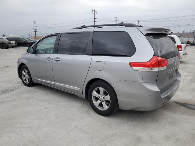 Photo 2 from auction – 2011 TOYOTA SIENNA LE with VIN 5TDKK3DC1BS096357