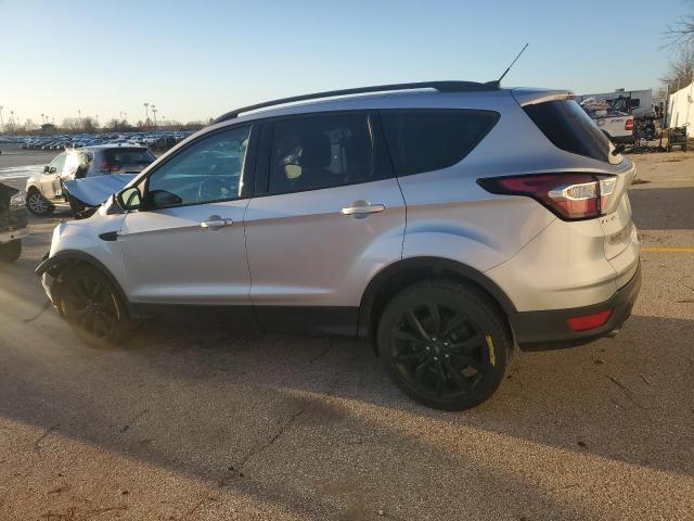 Photo 2 from auction – 2017 FORD ESCAPE SE with VIN 1FMCU0GD0HUD18341