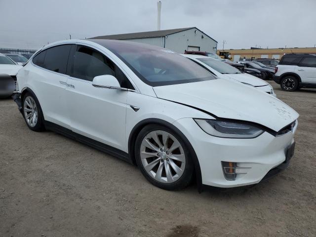 Photo 4 from auction – 2017 TESLA MODEL X with VIN 5YJXCBE27HF048961