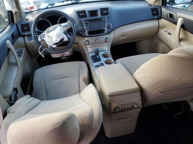 Photo 8 from auction – 2013 TOYOTA HIGHLANDER with VIN 5TDBK3EH0DS221605