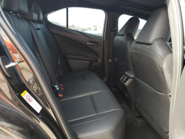 Photo 10 from auction – 2019 LEXUS UX 200 with VIN JTHY3JBH6K2005597