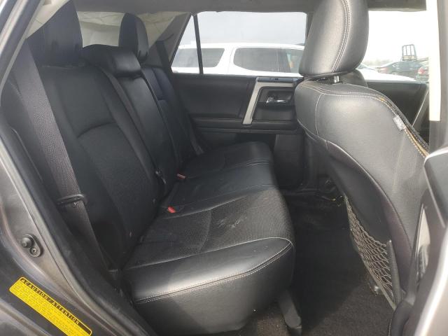 Photo 11 from auction – 2017 TOYOTA 4RUNNER SR with VIN JTEBU5JR1H5415801