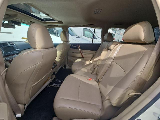 Photo 6 from auction – 2012 TOYOTA HIGHLANDER with VIN 5TDYK3EH0CS089339