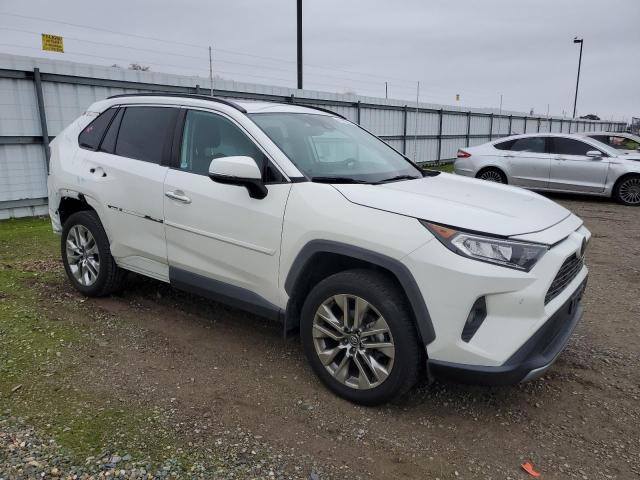 Photo 4 from auction – 2019 TOYOTA RAV4 LIMIT with VIN 2T3Y1RFV2KW024533