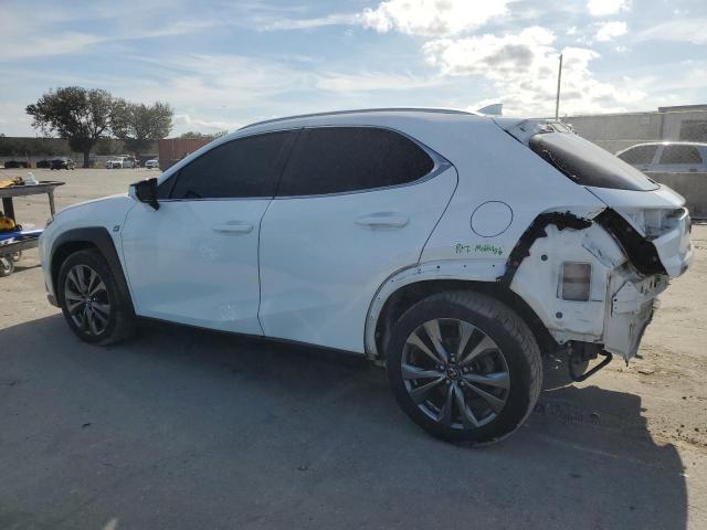 Photo 2 from auction – 2019 LEXUS UX 200 with VIN JTHY3JBH1K2018001