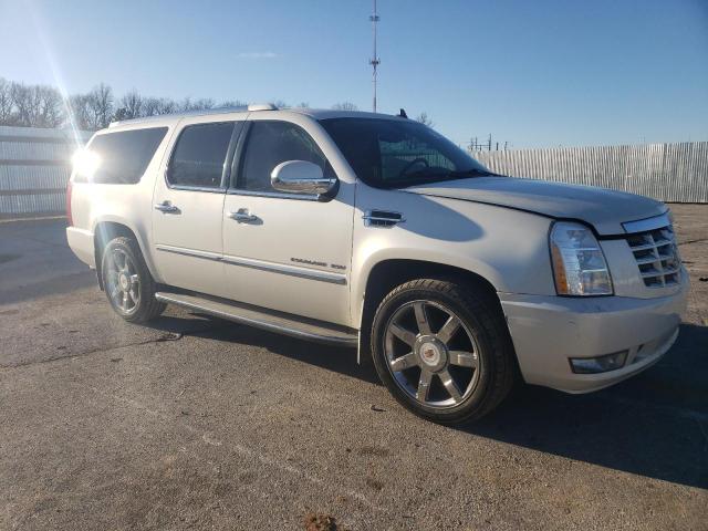Photo 4 from auction – 2014 CADILLAC ESCALADE E with VIN 1GYS4HEF0ER201645