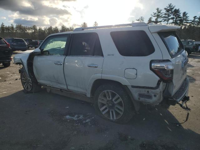Photo 2 from auction – 2015 TOYOTA 4RUNNER SR with VIN JTEBU5JR4F5270668