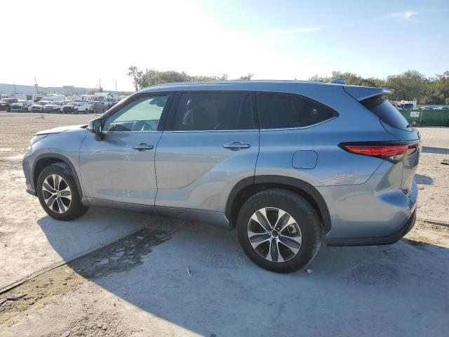 Photo 2 from auction – 2022 TOYOTA HIGHLANDER with VIN 5TDGZRAH0NS130510