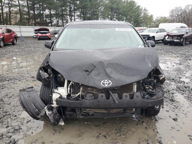 Photo 5 from auction – 2011 TOYOTA SIENNA XLE with VIN 5TDYK3DC5BS007142