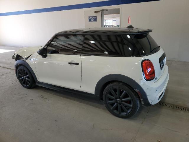 Photo 2 from auction – 2017 MINI COOPER S with VIN WMWXP7C33H3B94459