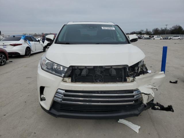 Photo 5 from auction – 2017 TOYOTA HIGHLANDER with VIN 5TDDGRFH9HS035501