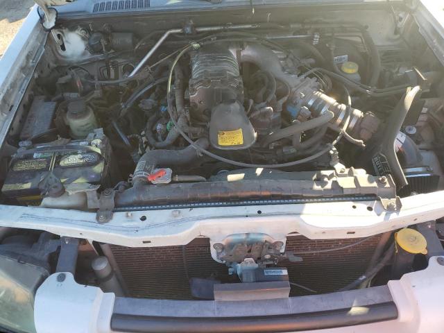 Photo 11 from auction – 2003 NISSAN FRONTIER C with VIN 1N6MD29Y03C449057