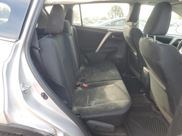 Photo 11 from auction – 2015 TOYOTA RAV4 XLE with VIN 2T3RFREV1FW343547