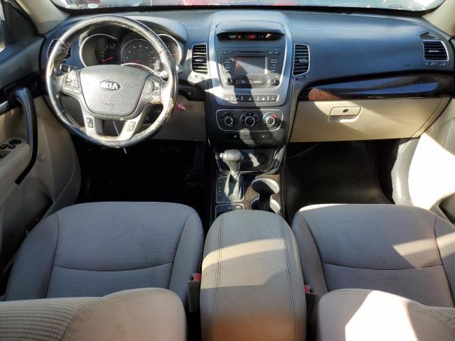 Photo 8 from auction – 2015 KIA SORENTO LX with VIN 5XYKTCA63FG559629