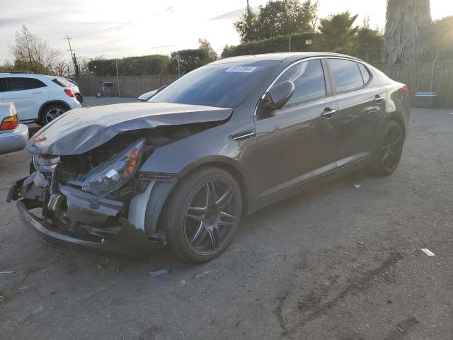 KIA OPTIMA EX 2013 مع رقم تعريف المركبة 5XXGN4A71DG165904 - صورة من المزاد
