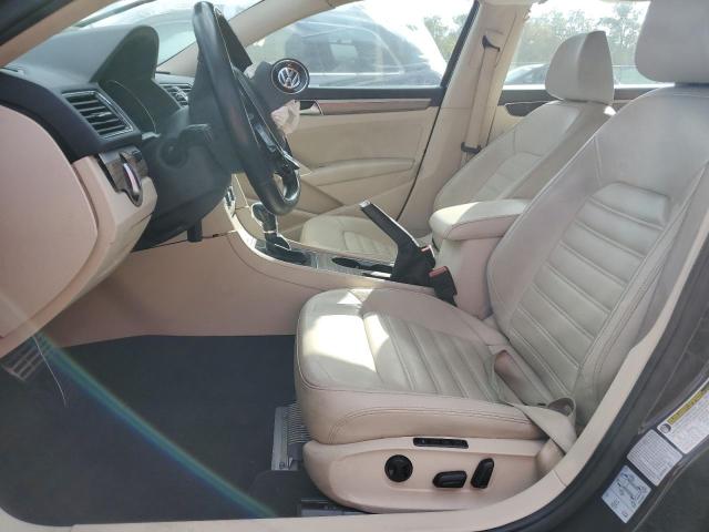 Photo 7 from auction – 2017 VOLKSWAGEN PASSAT SEL with VIN 1VWCT7A30HC038230