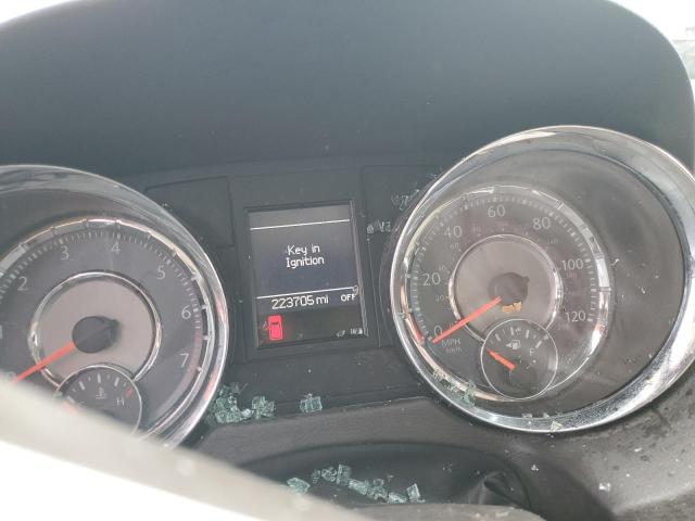 Photo 9 from auction – 2014 CHRYSLER TOWN & COU with VIN 2C4RC1BG2ER437350