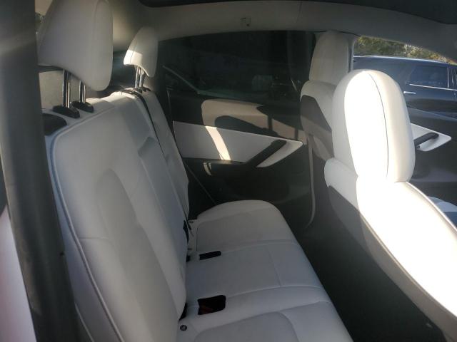 Photo 11 from auction – 2021 TESLA MODEL Y with VIN 5YJYGDEE2MF075140