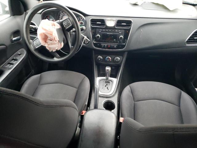 Photo 8 from auction – 2014 CHRYSLER 200 LX with VIN 1C3CCBAG1EN152380