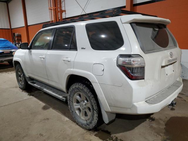 Photo 2 from auction – 2018 TOYOTA 4RUNNER SR with VIN JTEBU5JRXJ5491846