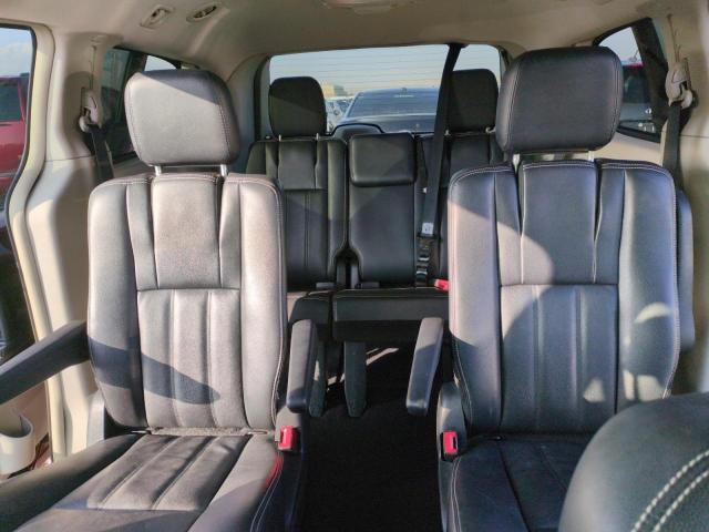 Photo 10 from auction – 2014 CHRYSLER TOWN & COU with VIN 2C4RC1BG7ER215399