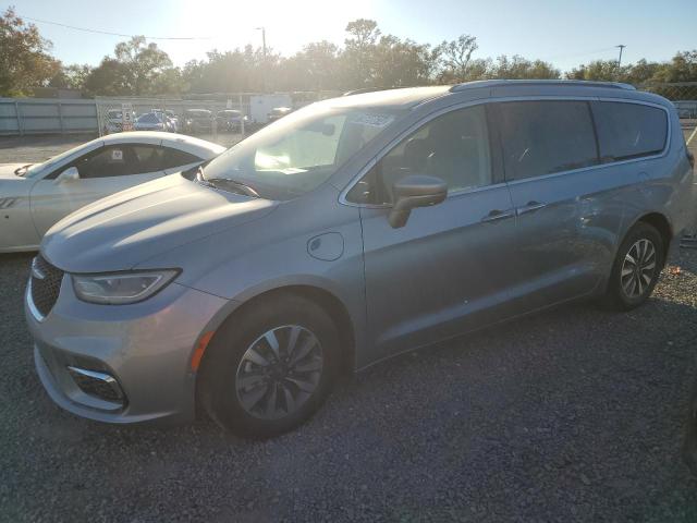 CHRYSLER PACIFICA H 2021 with VIN 2C4RC1L71MR594655 - Photo from auction